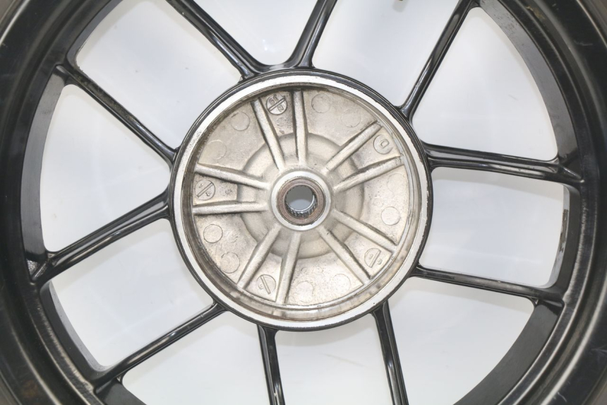 photo de REAR WHEEL RIM APRILIA SR 2T 50 (2012 - 2017)