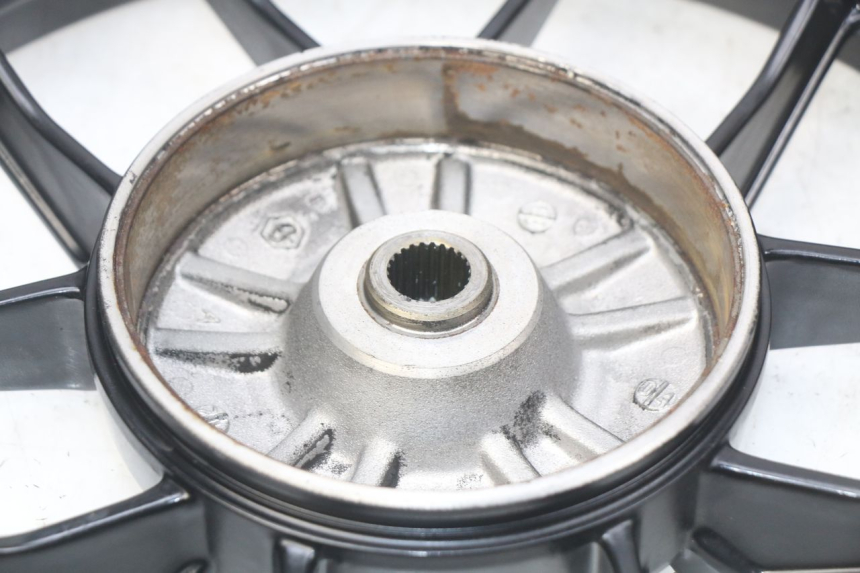 photo de REAR WHEEL RIM APRILIA SR 2T 50 (2018 - 2022)