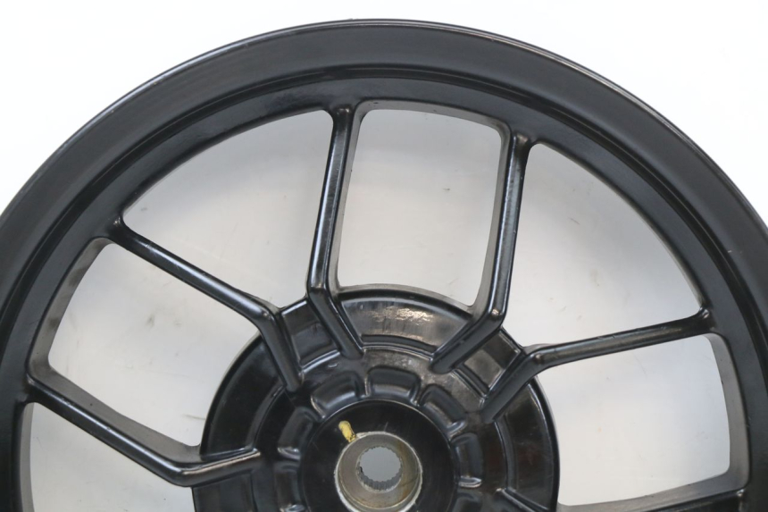photo de REAR WHEEL RIM APRILIA SR 2T 50 (2018 - 2022)