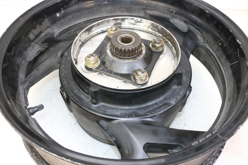 photo de REAR RIM HONDA ST PAN EUROPEAN 1300 (2002 - 2013)