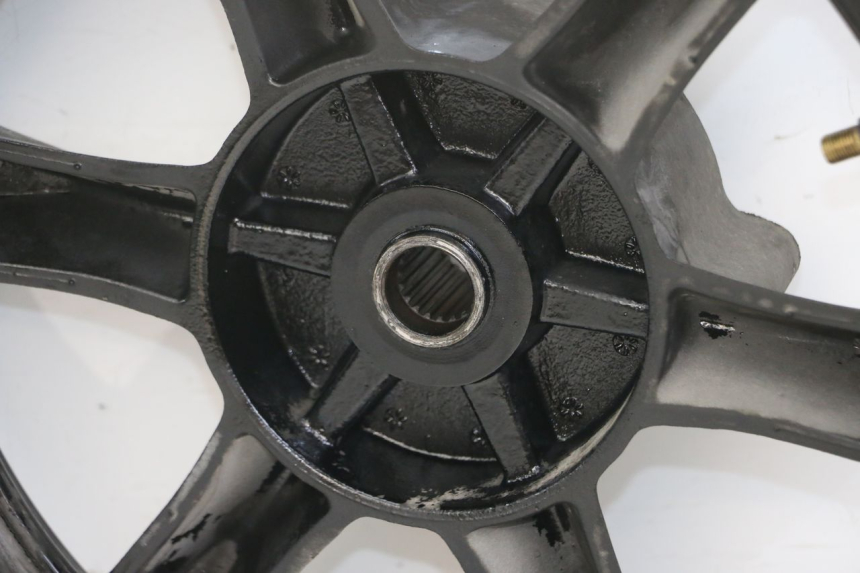 photo de REAR RIM SUZUKI BURGMAN 125 (2018 - 2021)