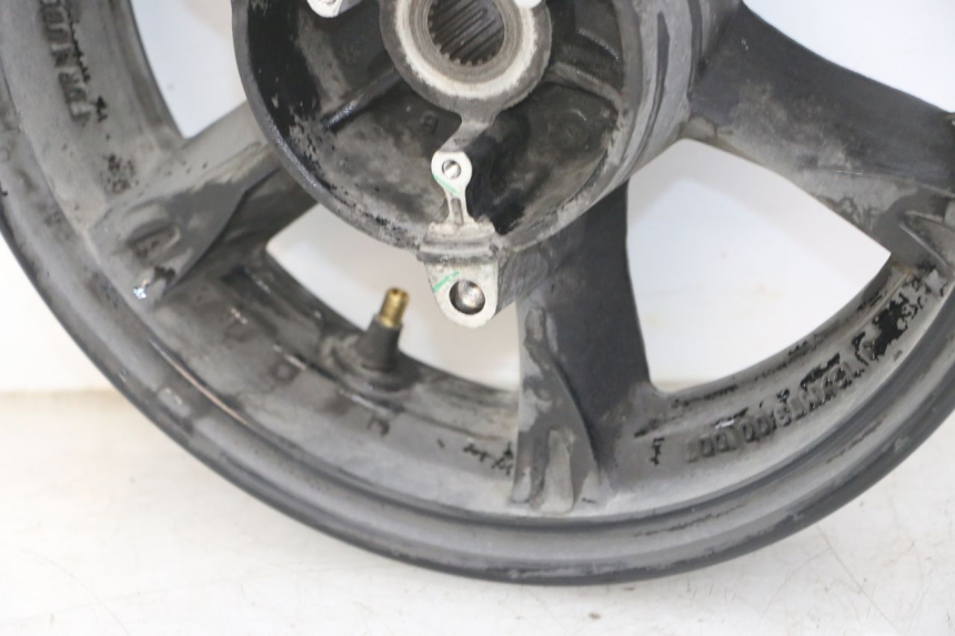 photo de REAR RIM SUZUKI BURGMAN 125 (2018 - 2021)