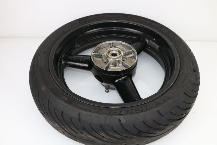 photo de REAR RIM SUZUKI GSF S BANDIT 600 (2000 - 2004)