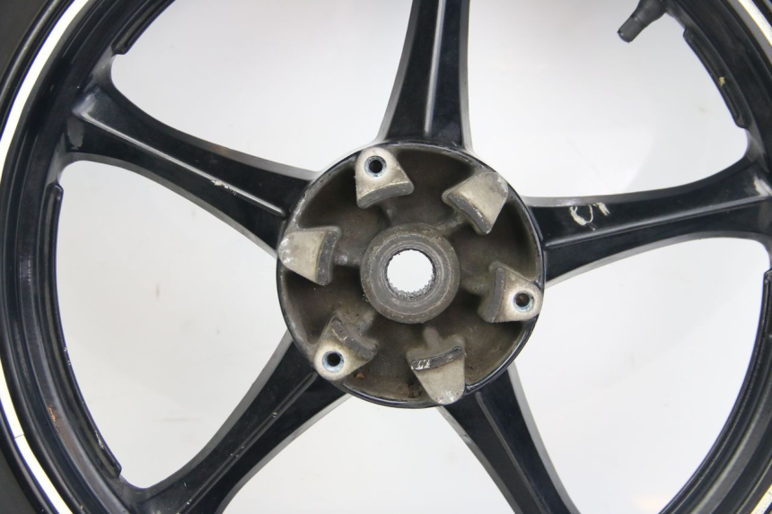 photo de REAR WHEEL RIM SUZUKI SIXTEEN 125 (2008 - 2010)