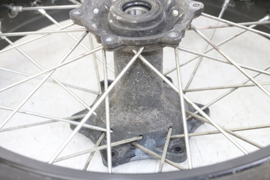 photo de REAR RIM VENT DERAPAGE 50 (2018 - 2023)