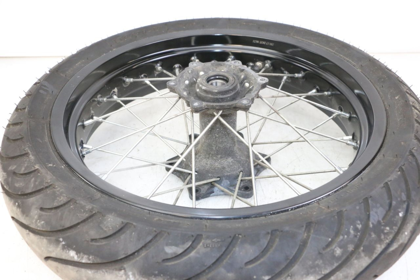 photo de REAR RIM VENT DERAPAGE 50 (2018 - 2023)