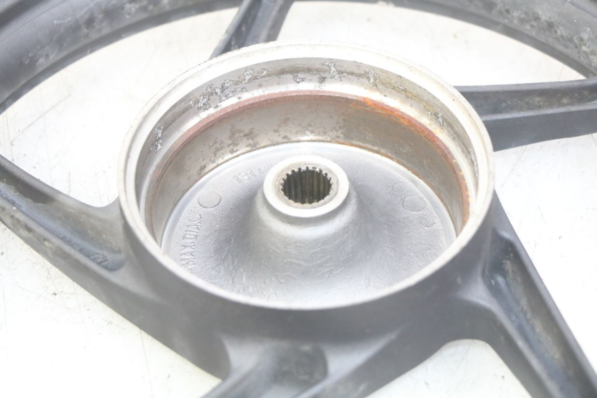 photo de REAR WHEEL RIM HONDA VISION NSC R 50 (2013 - 2015)