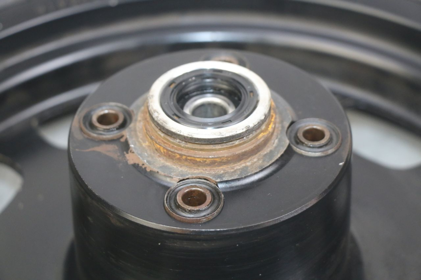 photo de REAR WHEEL RIM DAELIM VL DAYSTAR 125 (2000 - 2011)