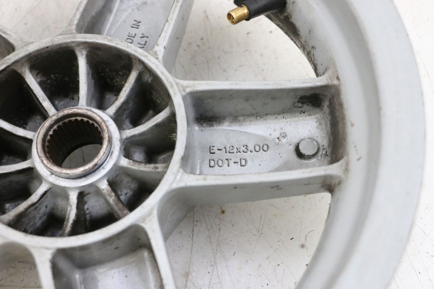 photo de REAR WHEEL RIM PIAGGIO X8 125 (2004 - 2007) - Component detail