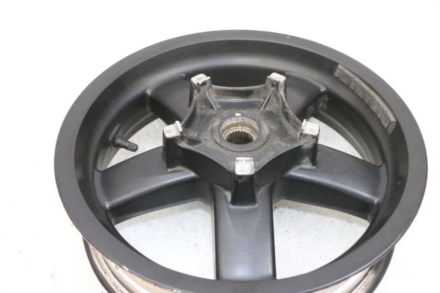 photo de REAR WHEEL RIM PIAGGIO XEVO - X EVO 125 (2007 - 2016) - Supplementary product photo