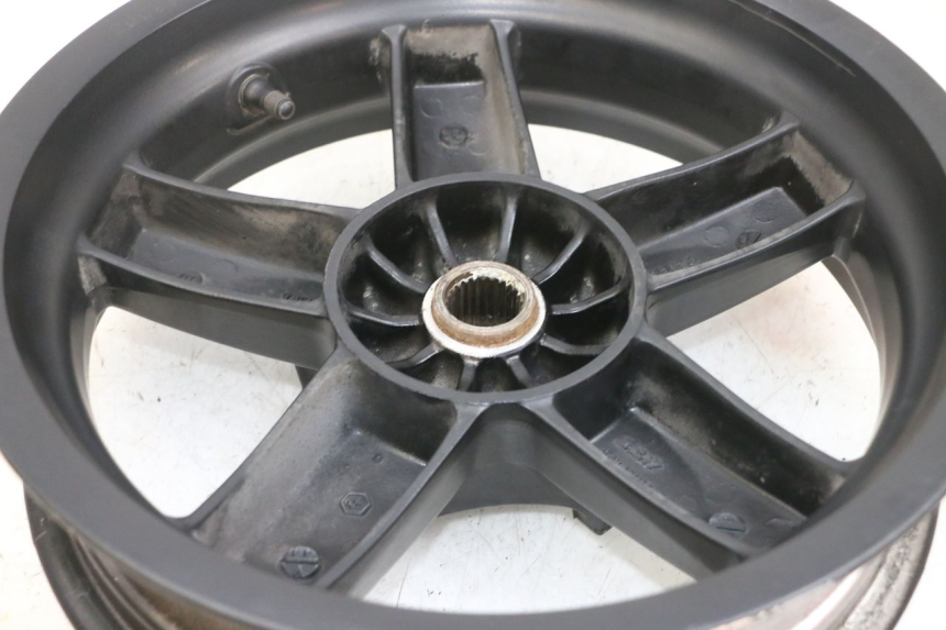 photo de REAR WHEEL RIM PIAGGIO XEVO - X EVO 125 (2007 - 2016) - Markings and original references