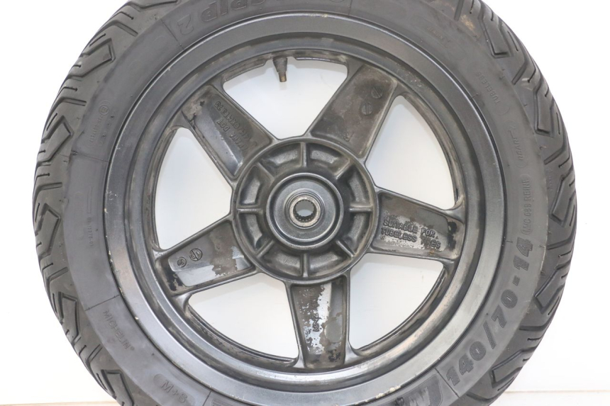 photo de REAR WHEEL RIM YAMAHA XMAX X-MAX 125 (2006 - 2009)