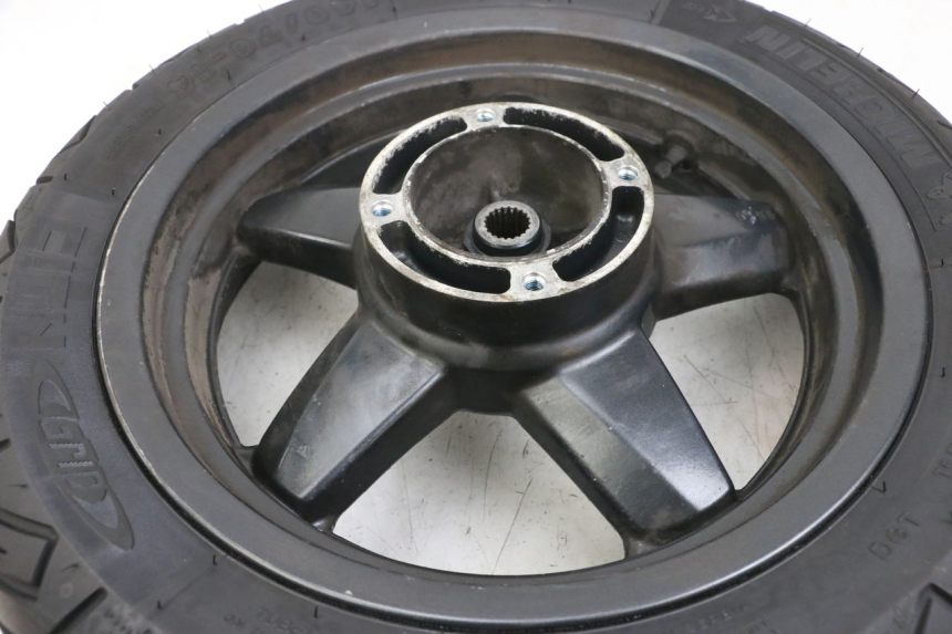 photo de REAR WHEEL RIM YAMAHA XMAX X-MAX 125 (2006 - 2009)