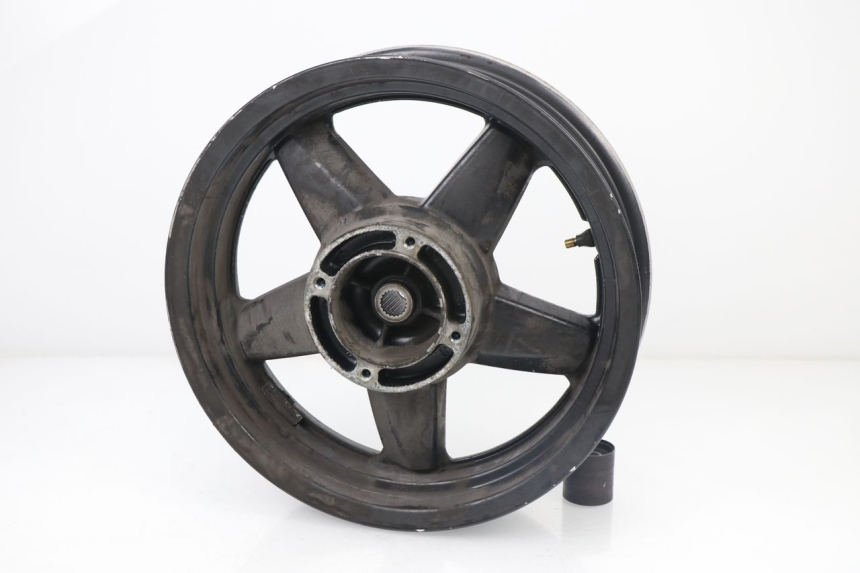 photo de REAR WHEEL RIM YAMAHA XMAX X-MAX 125 (2006 - 2009)