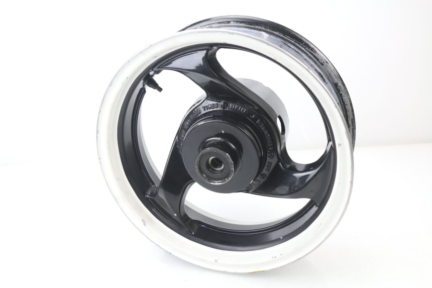 photo de REAR RIM YAMAHA XP T-MAX TMAX ABS 500 (2000 - 2003)