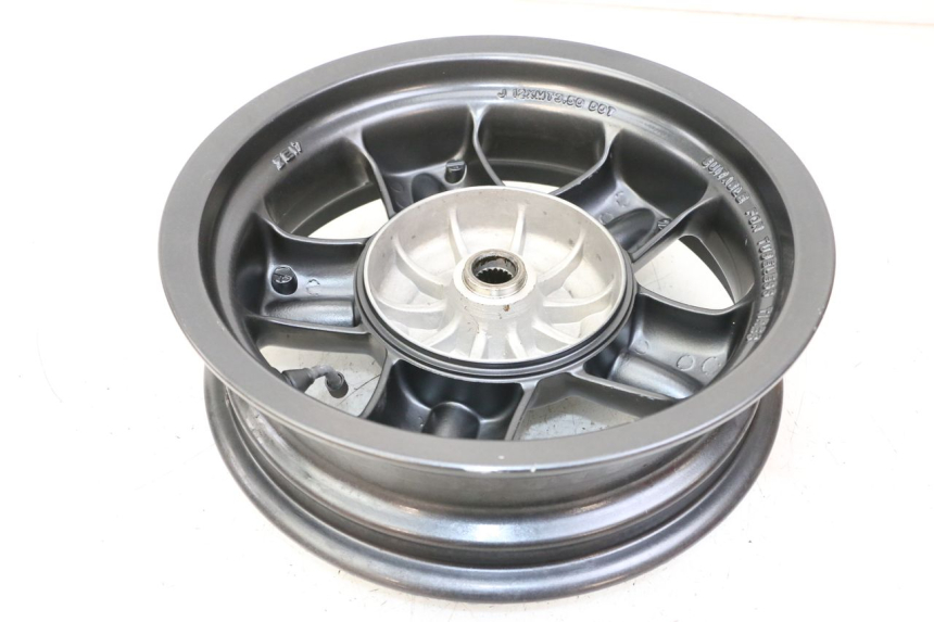 photo de REAR RIM YAMAHA YP MAJESTY 125 (2007 - 2010)
