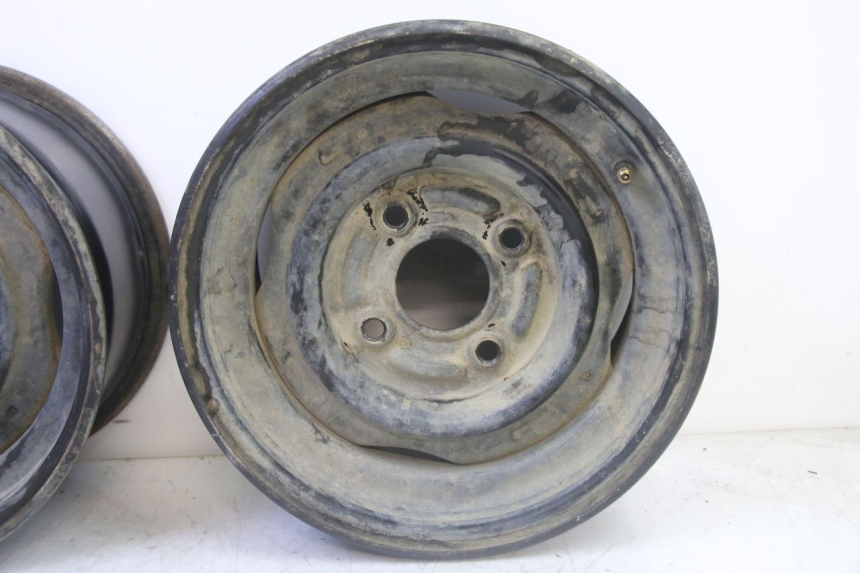 photo de REAR RIM YAMAHA YFM GRIZZLY 550 (2008 - 2015)