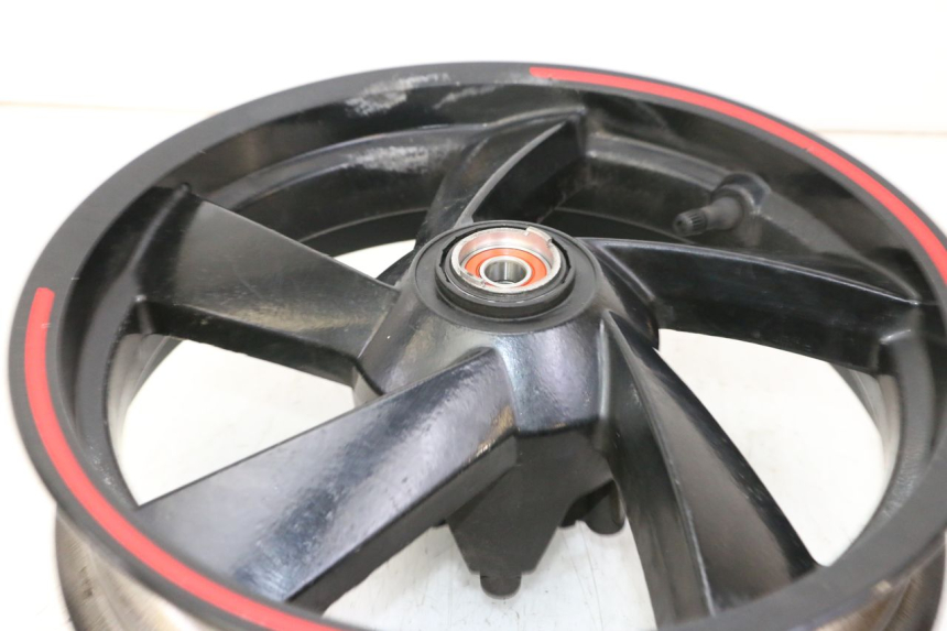 photo de FRONT WHEEL PEUGEOT CITYSTAR 50 (2013 - 2017)