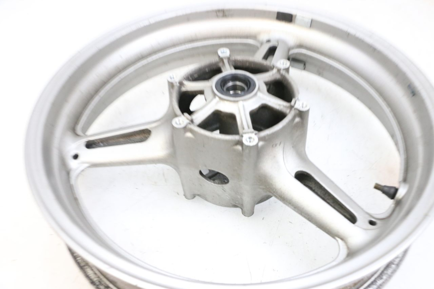photo de FRONT WHEEL RIM YAMAHA FJR ABS 1300 (2006 - 2012) - Alternative perspective