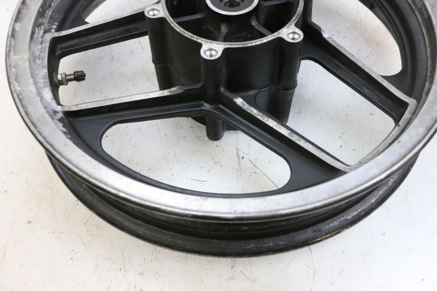 photo de FRONT RIM KAWASAKI GPZ RX 1000 (1986 - 1988) - Fixing points details