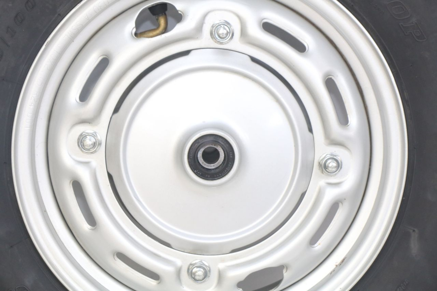 photo de FRONT WHEEL HONDA SCV LEAD 100 (2003 - 2007)