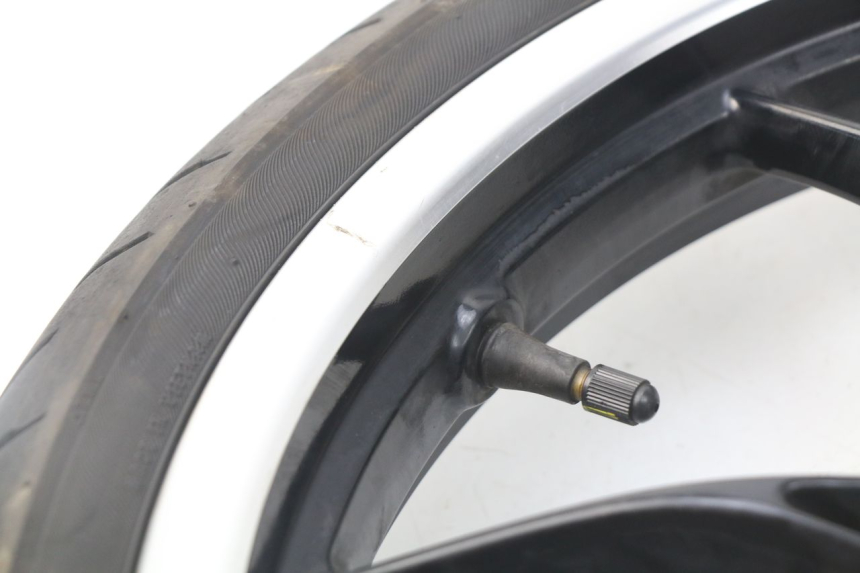 photo de FRONT WHEEL RIM PIAGGIO LIBERTY IGET 4T 50 (2015 - 2020)