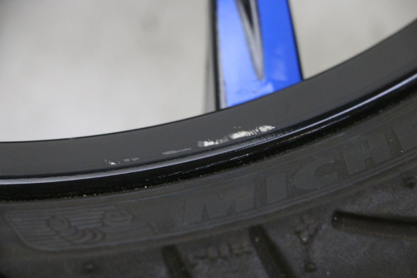 photo de FRONT RIM PIAGGIO MP3 HPE 310 (2024 - 2025)