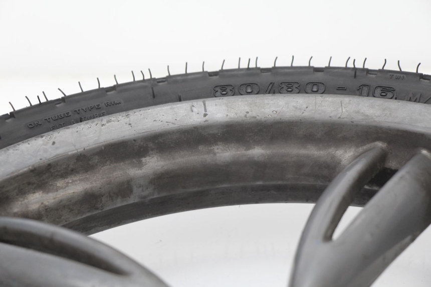 photo de FRONT WHEEL RIM PEUGEOT LOOXOR 50 (2001 - 2004)