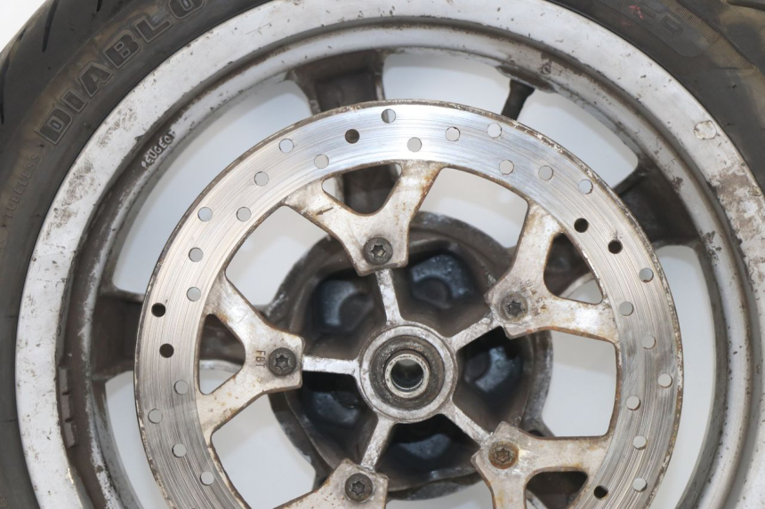 photo de FRONT WHEEL PEUGEOT SATELIS 125 (2010 - 2012)