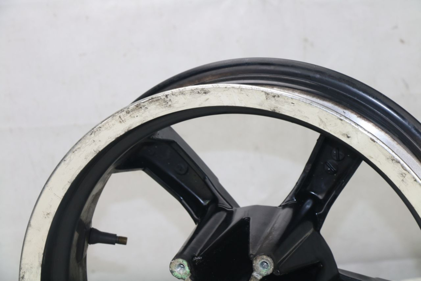 photo de FRONT WHEEL PEUGEOT SATELIS 125 (2006 - 2009)