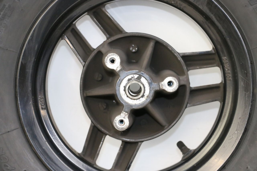 photo de FRONT RIM PEUGEOT STREETZONE 2T 50 (2014 - 2019)