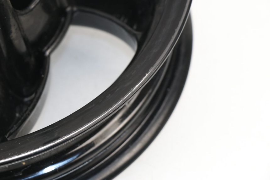 photo de FRONT WHEEL RIM PIAGGIO NEW TYPHOON 50 (2018 - 2021)