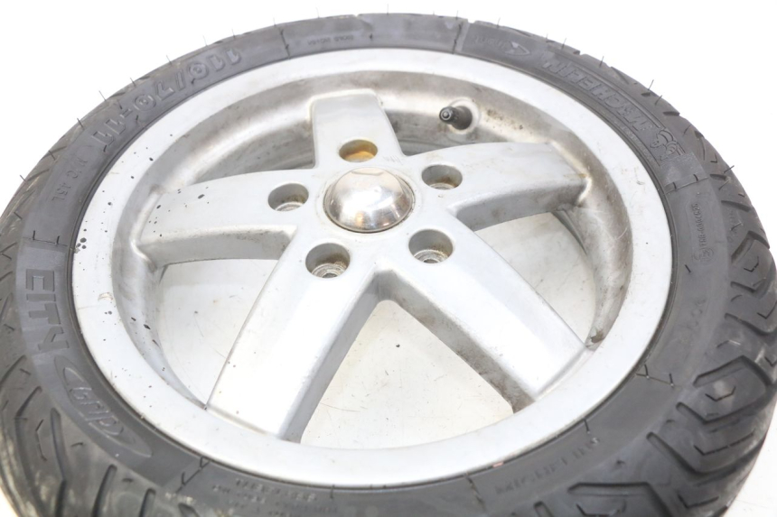 photo de FRONT WHEEL RIM PIAGGIO VESPA LX 125 (2005 - 2010)