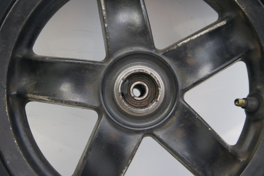 photo de FRONT WHEEL RIM PIAGGIO ZIP 2T 50 (2009 - 2019)