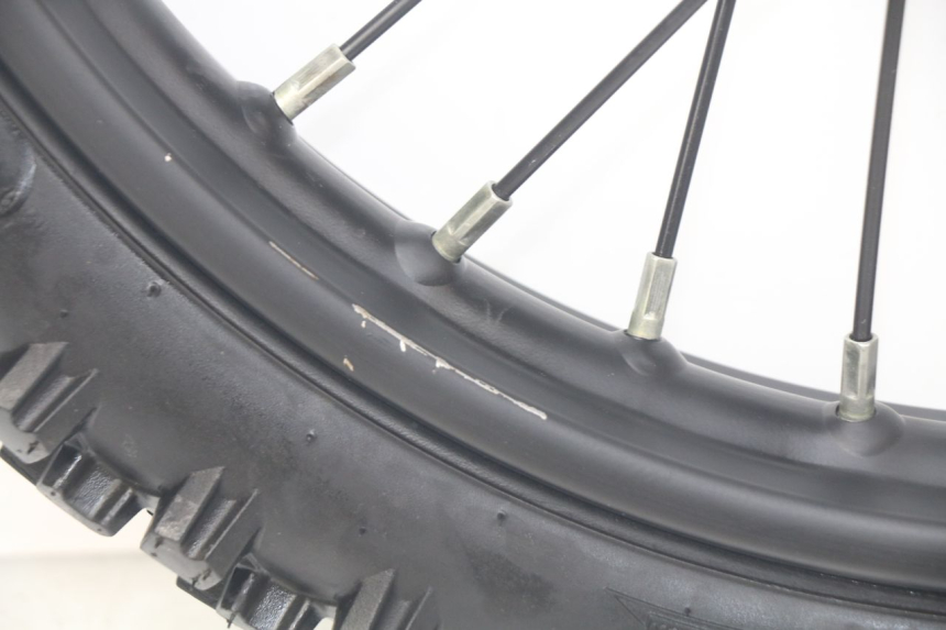 photo de FRONT WHEEL APOLLO RXF 125