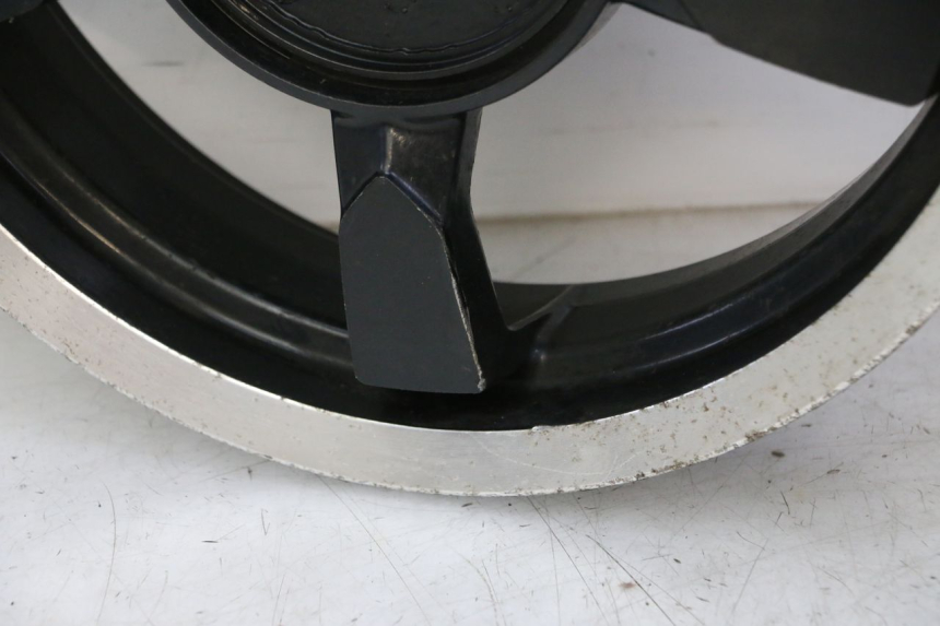 photo de FRONT WHEEL PEUGEOT SATELIS 125 (2006 - 2009)