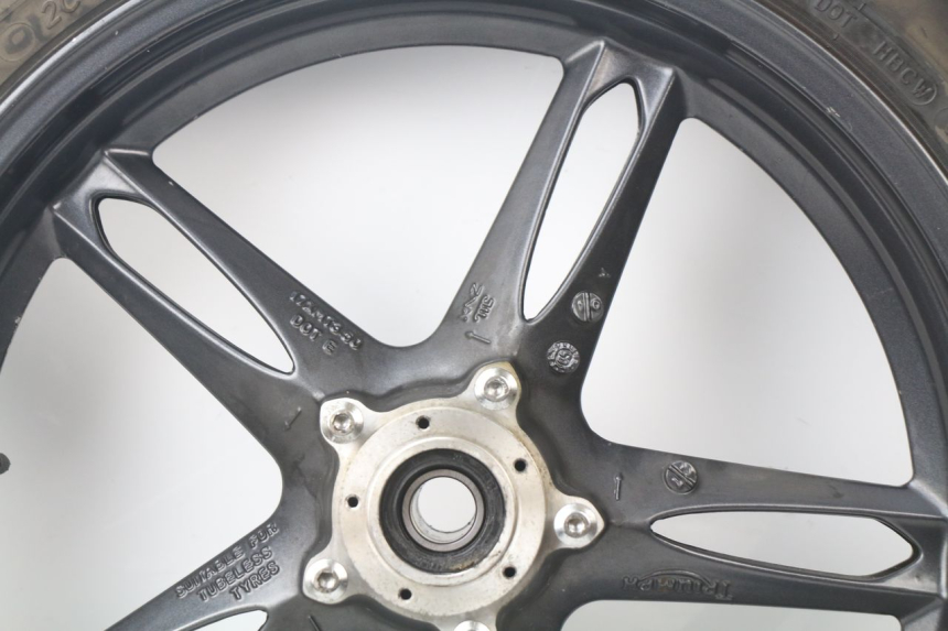 photo de FRONT RIM TRIUMPH SPEED TRIPLE 1050 (2005 - 2007)