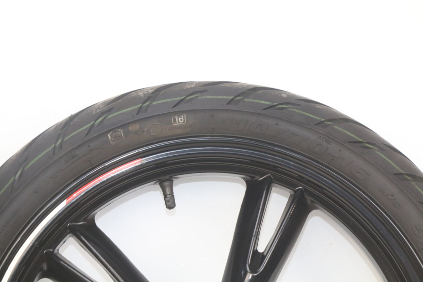 photo de FRONT WHEEL RIM PEUGEOT TWEET 125 (2018 - 2021)
