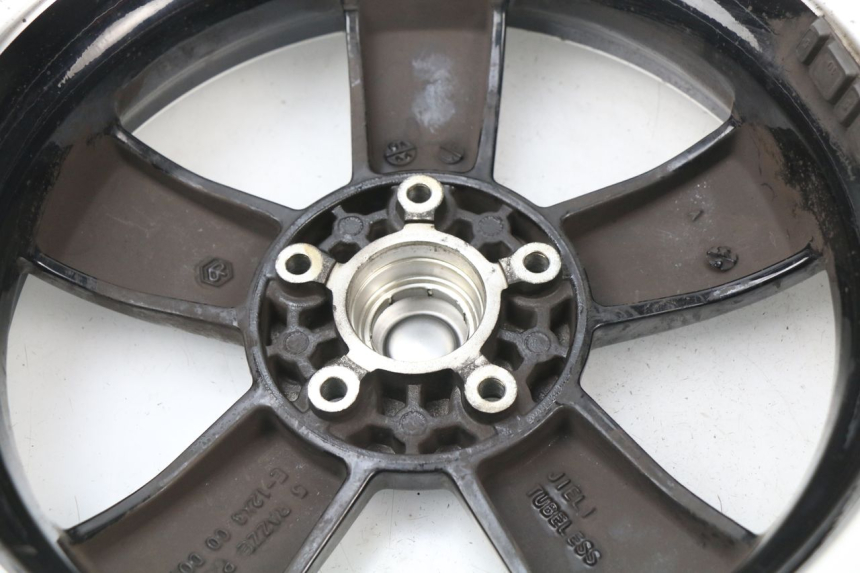 photo de FRONT RIM PIAGGIO VESPA GTS IE ABS 300 (2016 - 2018)