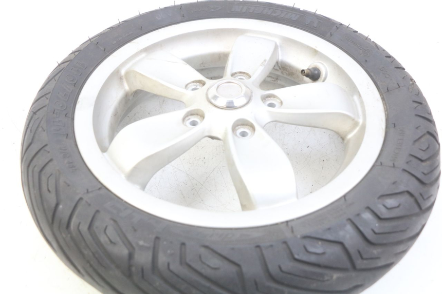 photo de FRONT WHEEL RIM PIAGGIO VESPA PRIMAVERA 2T 50 (2013 - 2018)