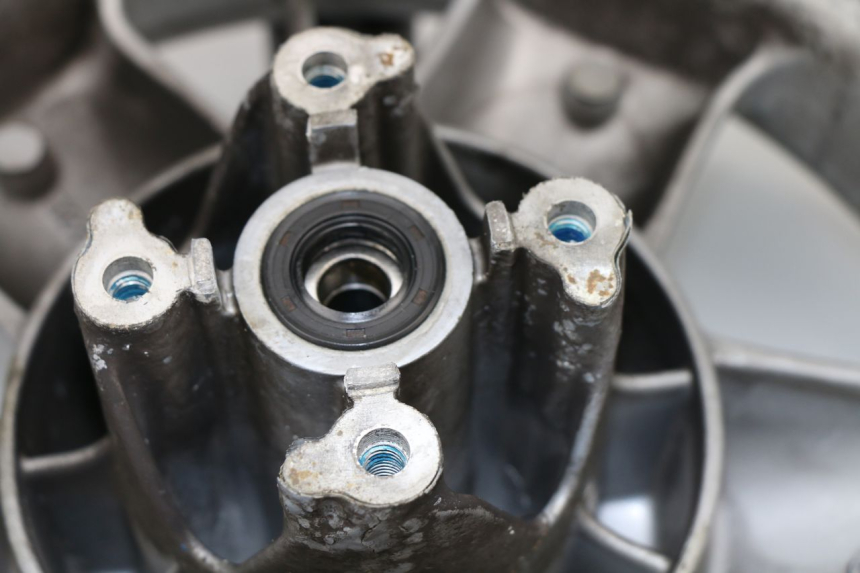 photo de FRONT RIM YAMAHA YP MAJESTY 125 (2002 - 2006)