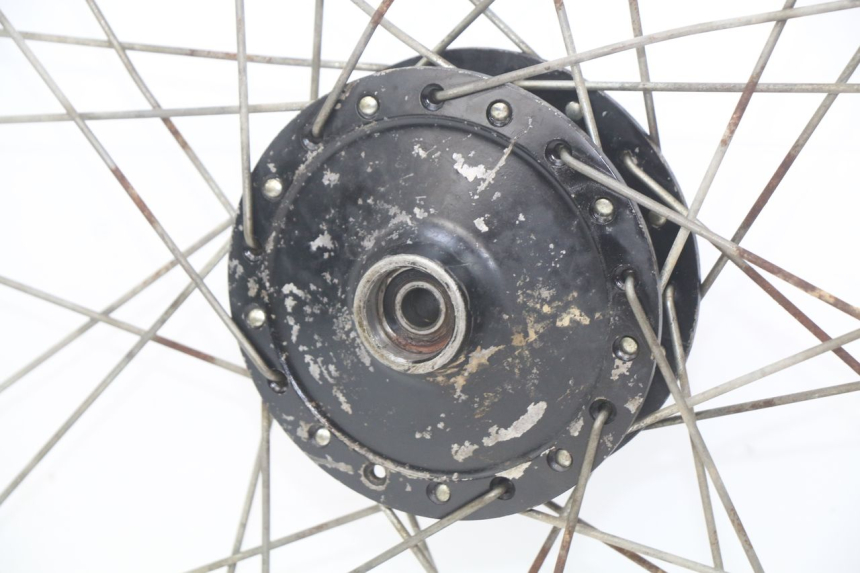 photo de FRONT WHEEL RIM YAMAHA YZ 80 (1982 - 1983)