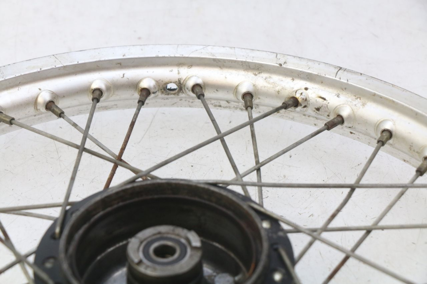 photo de FRONT WHEEL RIM YAMAHA YZ 80 (1982 - 1983)