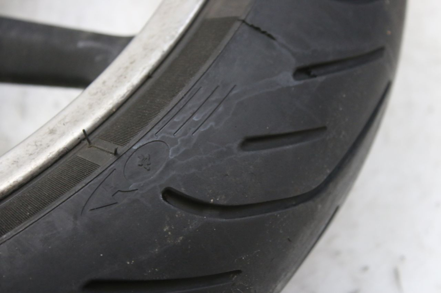 photo de FRONT WHEEL RIM YAMAHA YZF R1 1000 (2007 - 2008)