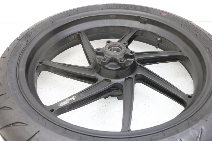 photo de FRONT RIM AND TIRE BMW S RR ABS S1000RR 1000 (2015 - 2018)