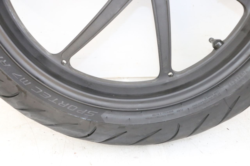 photo de FRONT RIM AND TIRE BMW S RR ABS S1000RR 1000 (2015 - 2018)