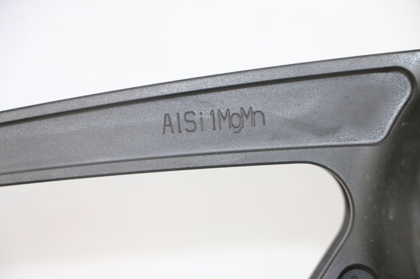 photo de FRONT RIM AND TIRE BMW S RR ABS S1000RR 1000 (2015 - 2018)