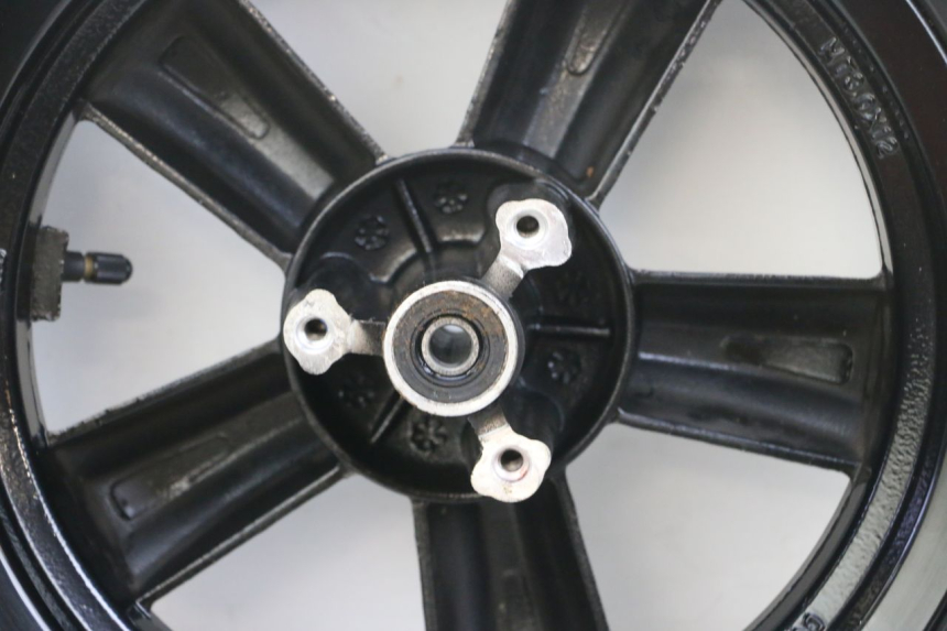 photo de FRONT RIM AND TIRE SYM CROX 4T 50 (2016 - 2023) - Component zoom