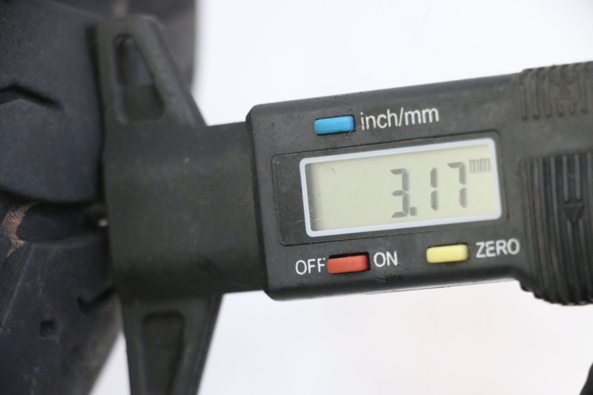 photo de FRONT RIM AND TIRE DAELIM BESBI 125 (2007 - 2008)