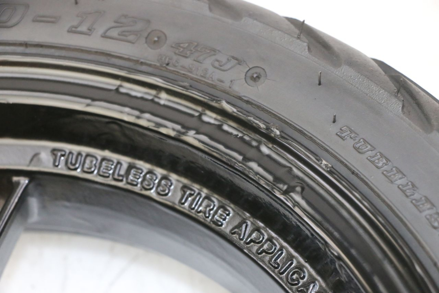 photo de FRONT RIM AND TIRE SYM FIDDLE 125 (2008 - 2010)